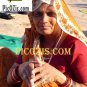 VPE008201109 - Thankful Indian Woman - 15x20cm (6x8")