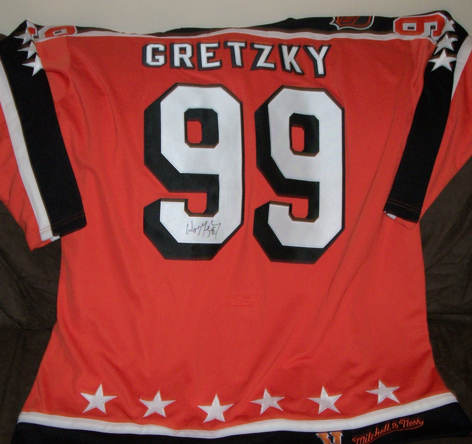 Wayne Gretzky Autographed Campbell Jersey 6747