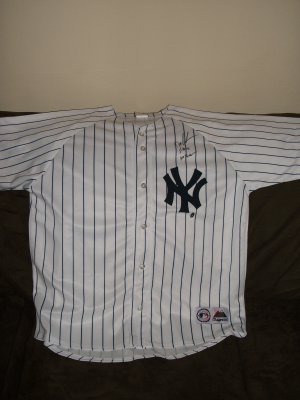 Dwight Gooden New York autographed Jersey-"No Hitter" inscription