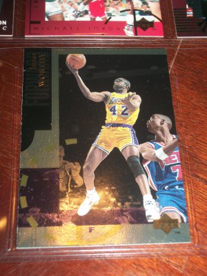 RARE James Worthy 94-95 Upper Deck basketball-  "Gold" Limited Insert