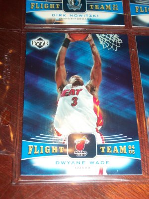 Dwyane Wade 04-05 Upper Deck basketball card- Flight Team Insert