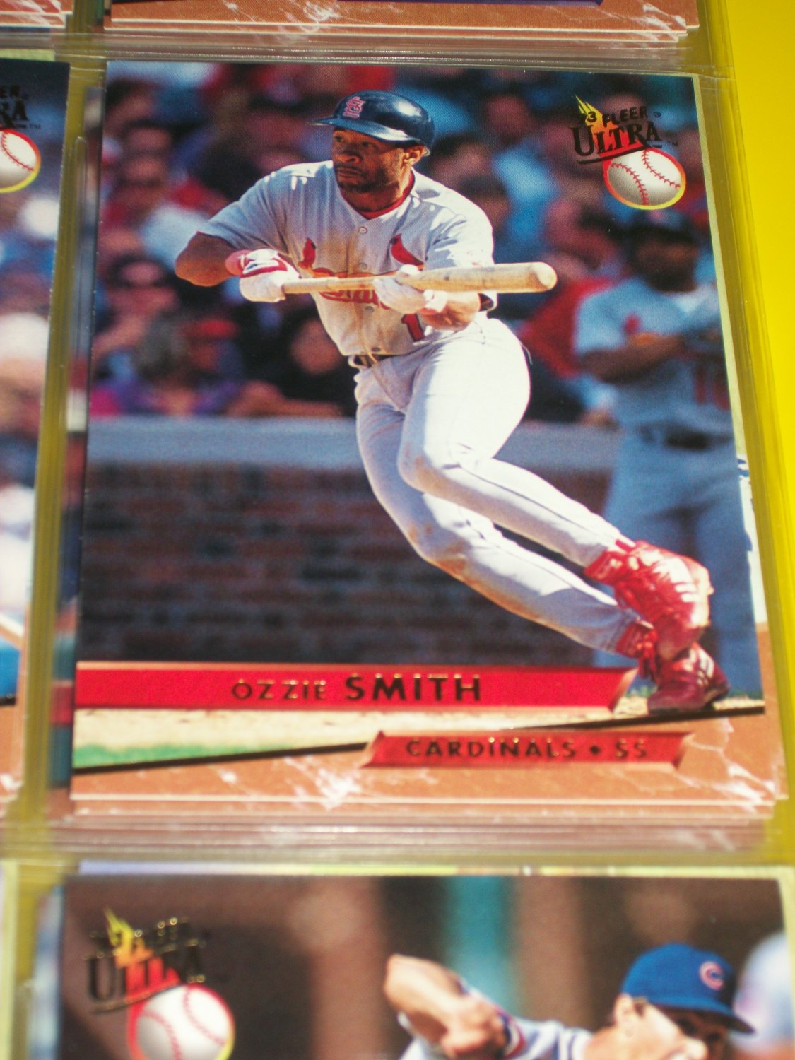 Ozzie Smith 93 fleer ultra baseball card
