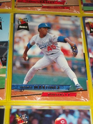 Pedro Martinez 93 fleer ultra baseball card- ROOKIE