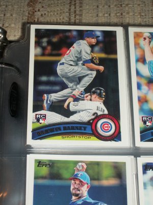 Darwin Barney 2011 Topps Baseball Card- Rookie Card