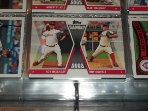 2011 Topps "Diamond Duos" Halladay+Oswalt baseball card