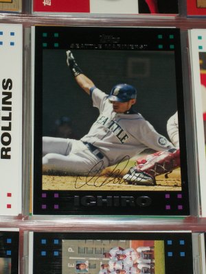 Ichiro 2007 Topps baseball card
