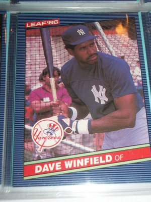 Dave Winfield 1986 Leaf baseball card