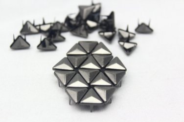 100 10mm Gunmetal Triangle Studs DIY Studs Metal Studs Craft Studs Spike (GT10)