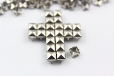 100 5mm Silver Pyramid Studs DIY Studs Metal Studs Craft Studs Spike (SP05)