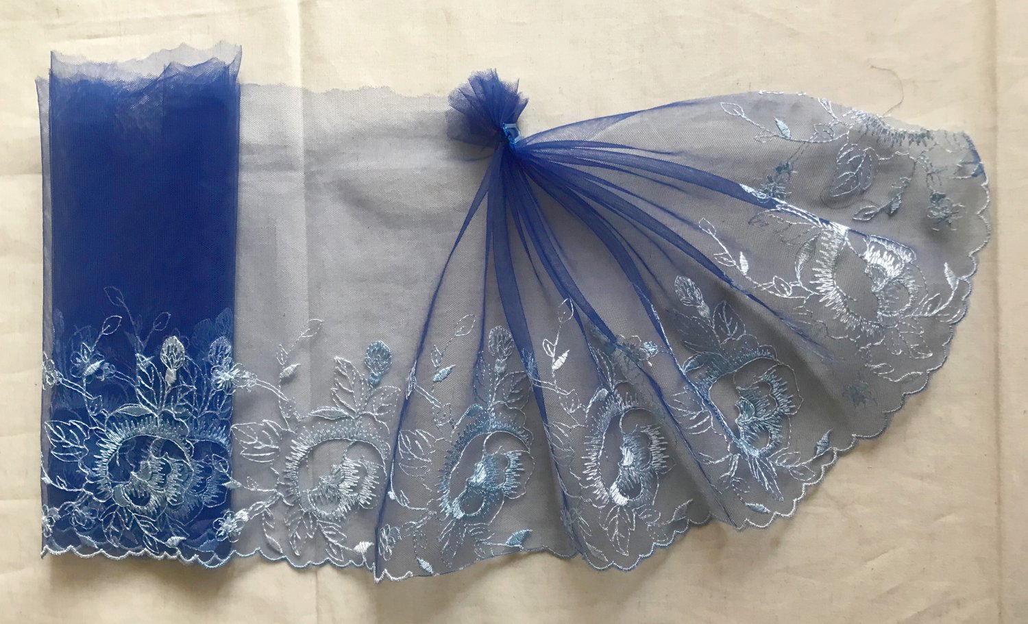 7.08" x 2.7 yds Floral Embroidered Lace Trim Blue