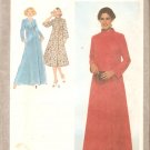 Simplicity 8792 (1978) Front-Wrap Robe "V" Neck Round Collar Pockets Pattern Size 10  Uncut