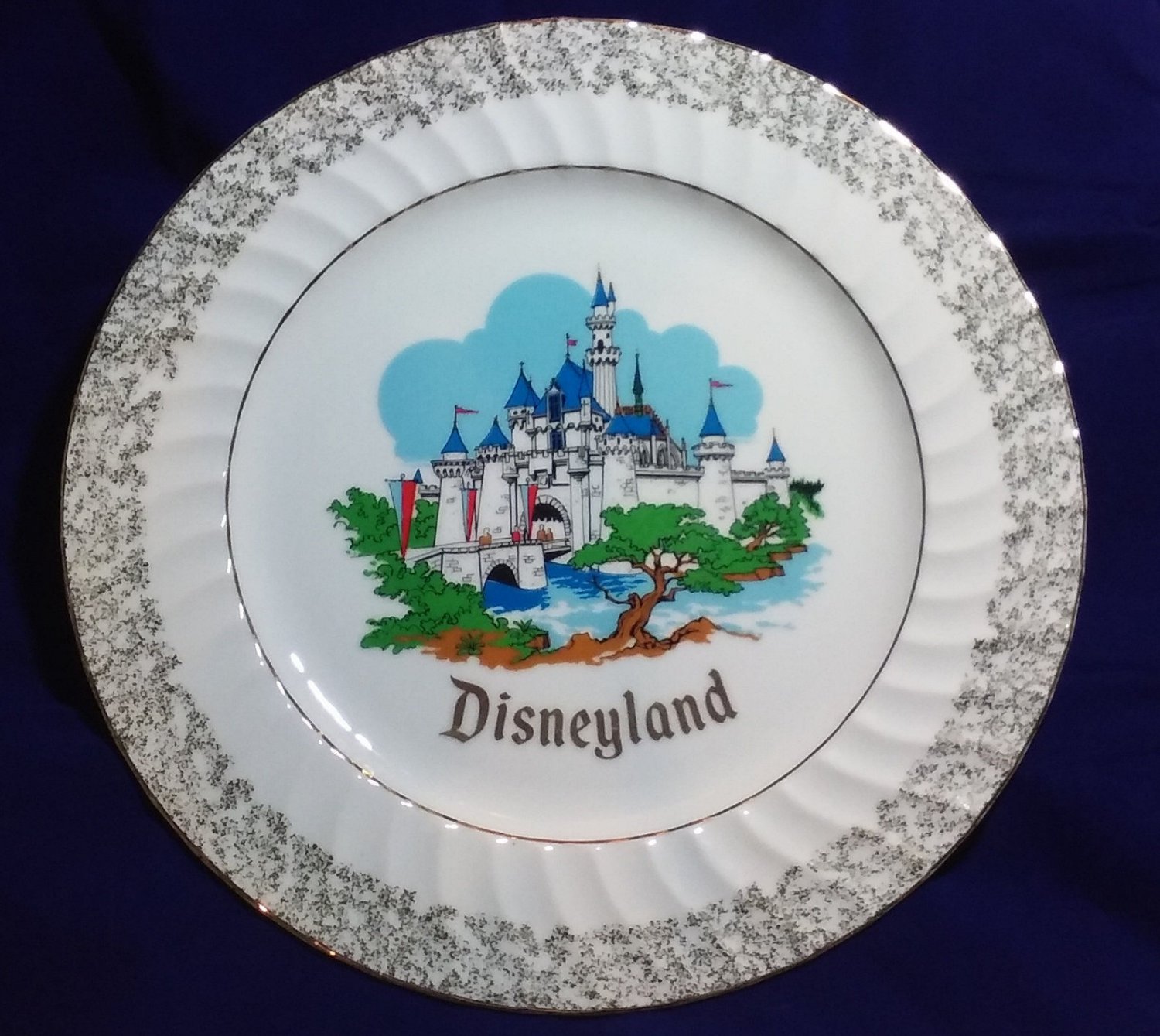 Vintage Disneyland Walt Disney World Collector Plate with Silver Accent ...