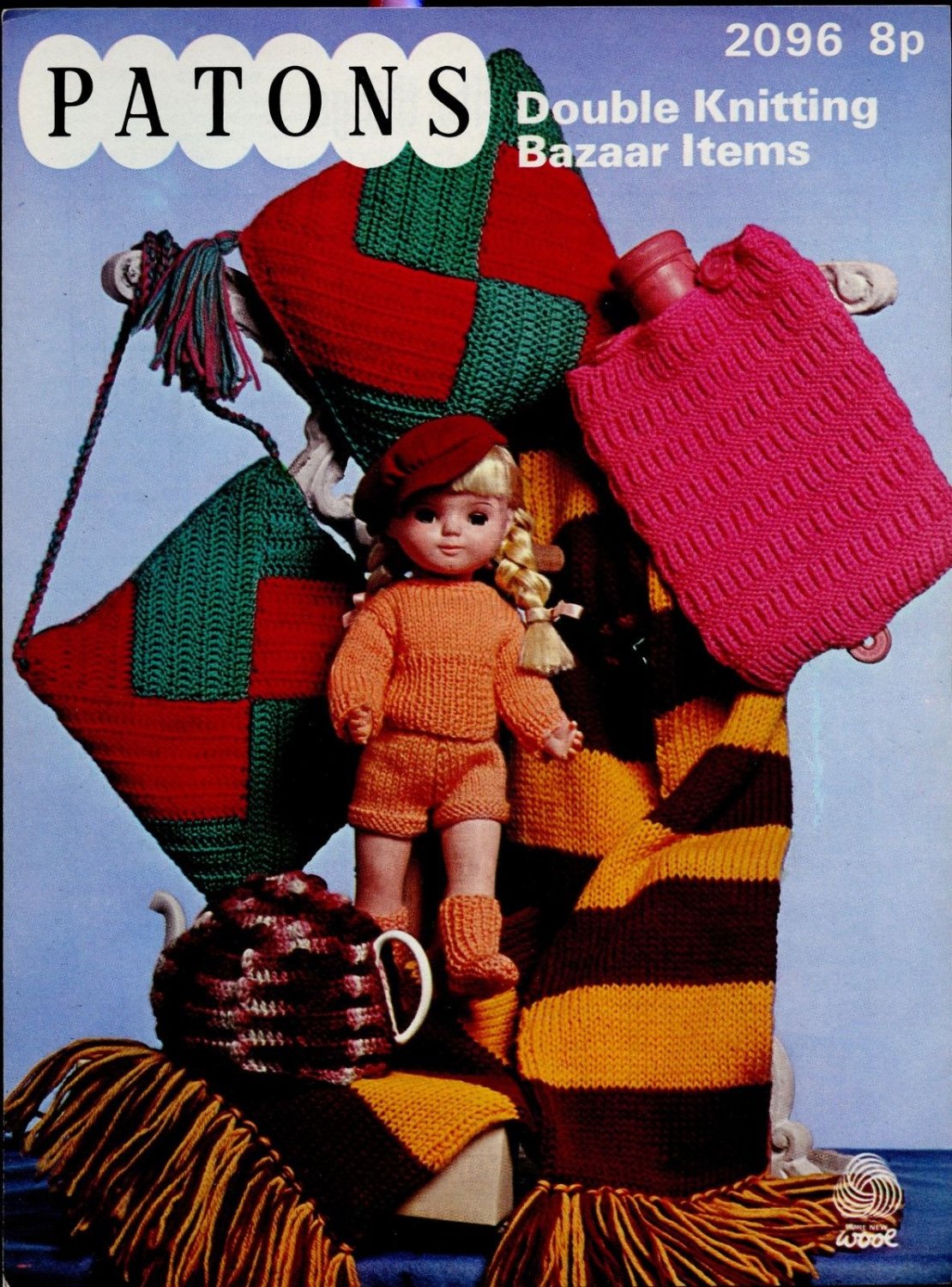 PATONS PATTERN 2096 8p Bazaar Items Dolls Outfit Bag Cushion Scarf Teacozy