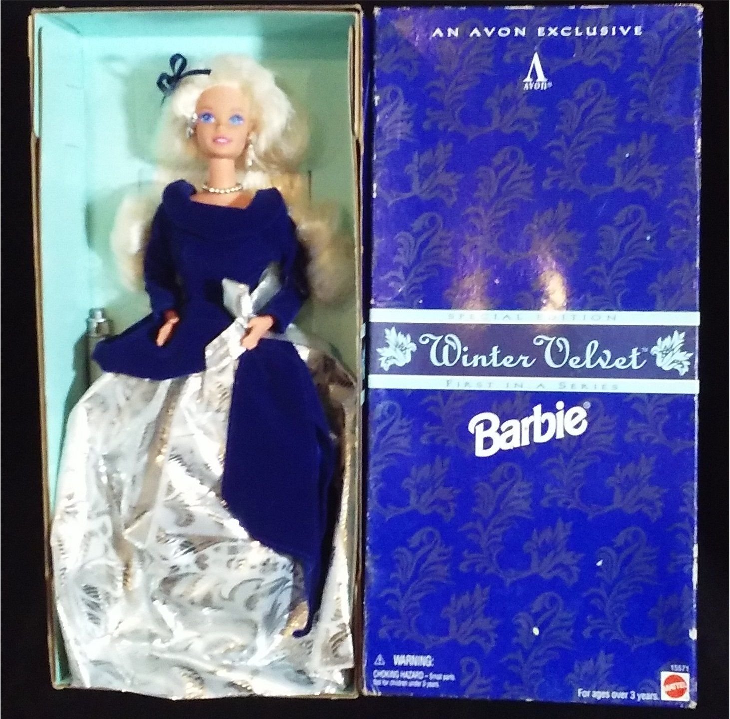 1995 SPECIAL EDITION FIRST IN SERIES AVON WINTER VELVET BARBIE DOLL NRFB #15571