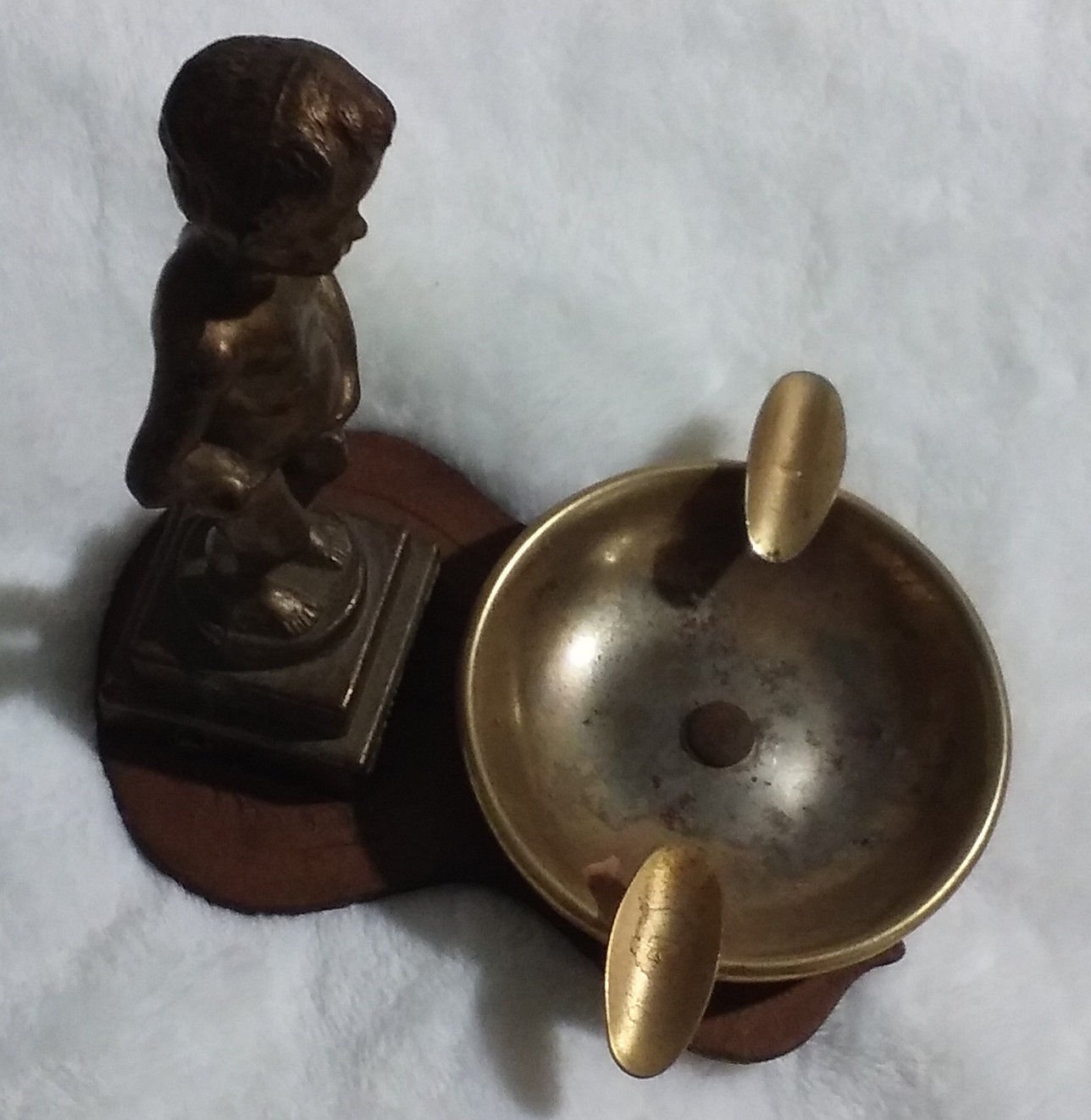 Vintage Brass Nude Boy Peeing Collector Ash Tray
