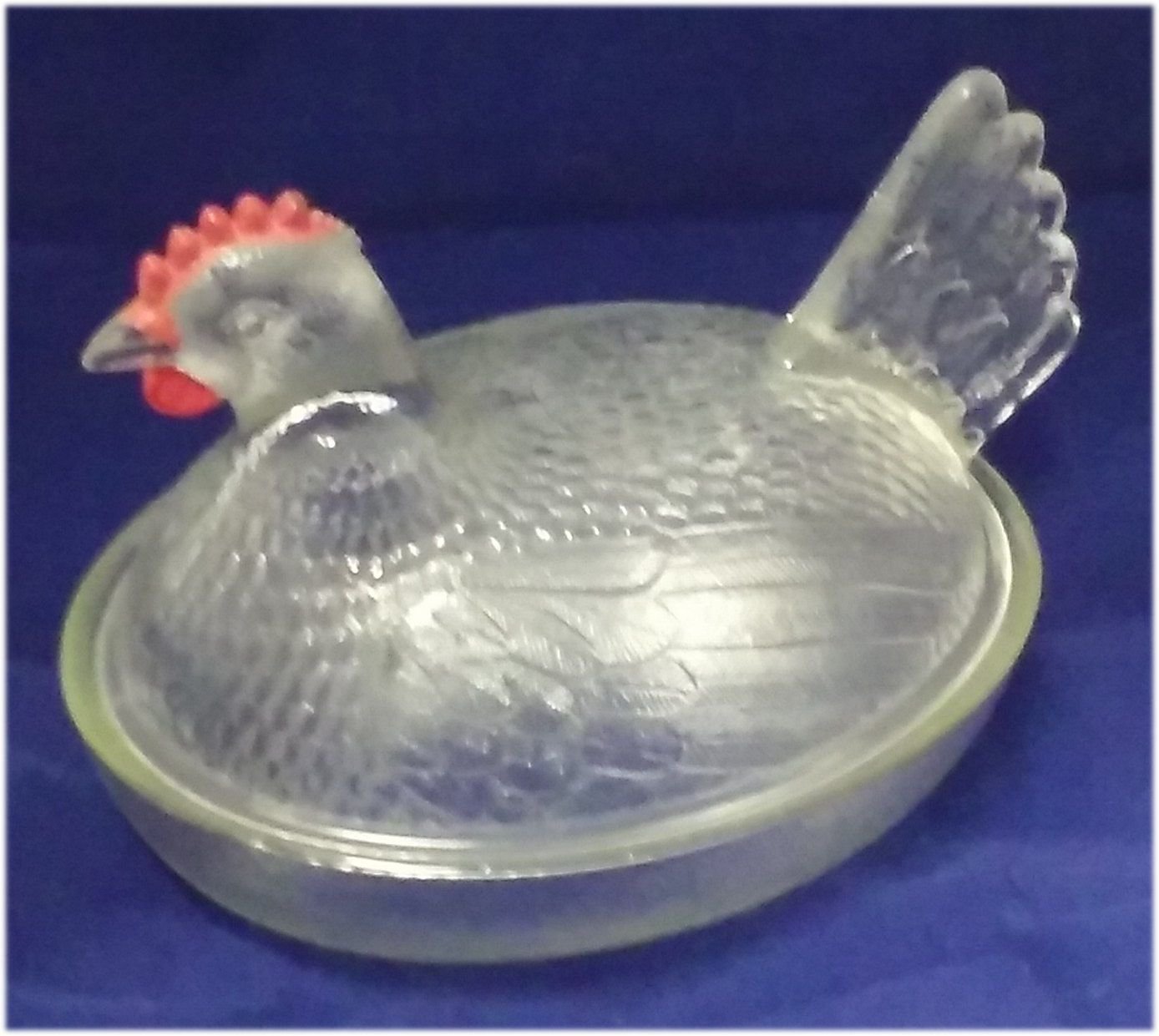 Indiana Glass Stippled Hen on Nest Crystal Clear Red Comb Candy Nut