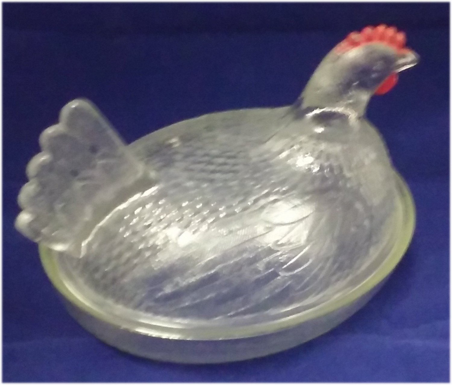 Indiana Glass Stippled Hen on Nest Crystal Clear Red Comb Candy Nut