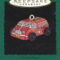 1995 Hallmark Keepsake Miniature Ornament On The Road #3