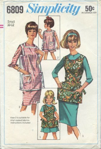 Simplicity 6809 Kitchen Coverups Aprons in Women's Misses Child Sizes
