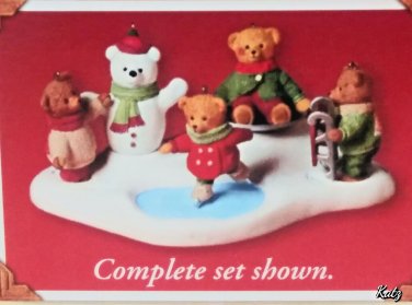 Hallmark Holiday Hill Snow Cub Club 6 Pc Complete Ornament Set 2002 Bears
