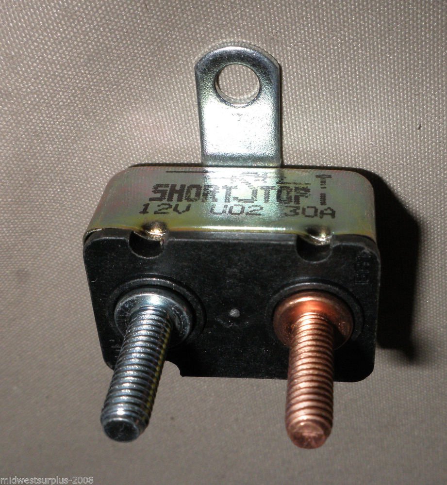 Short Stop 30 Amp 12V Metal RT ANG Bracket Circuit Breaker 1121A30A6M