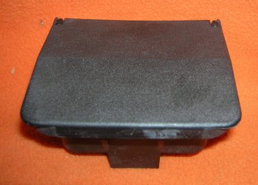 EDI Auto Black Plastic Ashtray Size: 3 1/8" X 2 5/8" X 1 7/8" UPC:710534484190