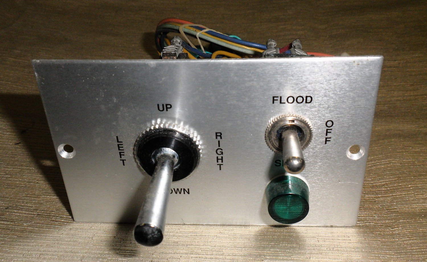 Flood / Spot Light 2Way Switch / 4Way Switch ^ v On 4" X 2 1/2" Panel