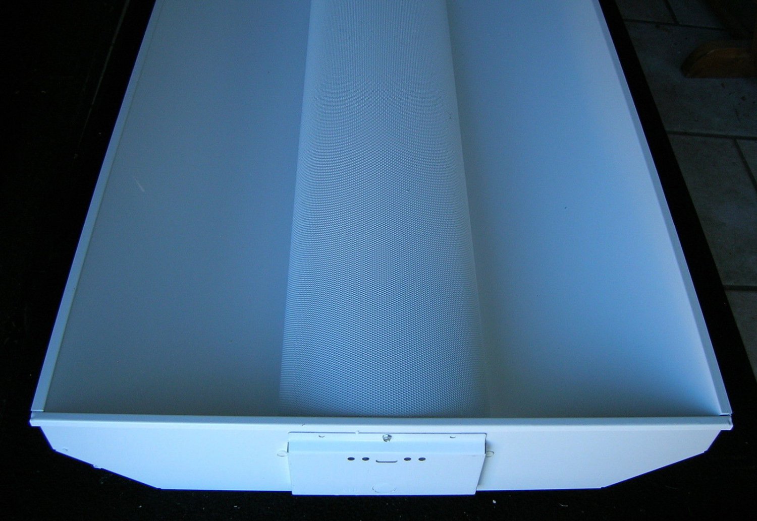 Lithonia Avante, Recessed, Direct / Indirect Troffer 2' X 4' #190FE3 ...