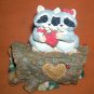Enesco Love Bandits / Raccoon Figurine #215589 UPC:045544237307