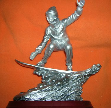 Rivers Edge Snow Boarder Statue #1134 UPC:643323113400