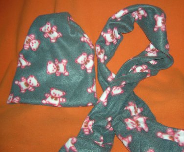 Min J Fashion Gray Mini Teddy Bear Fleece Hat & Scarf  UPC:710534487429