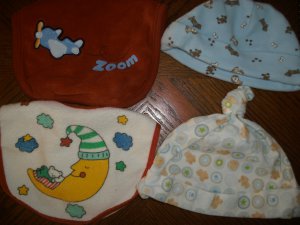 2 Bibs and 2 Hats