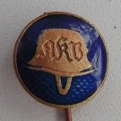 GERMAN DER STAHLHELM VETERANS INSIGNIA PIN WITH MAKERS NAME