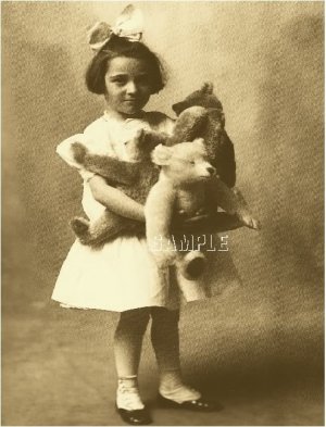 VINTAGE CHILD TEDDY BEAR PHOTO CANVAS ART PRINT - LARGE