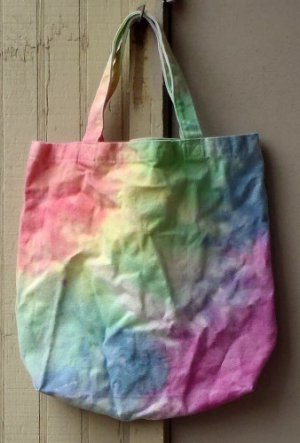 rainbow crumple effect