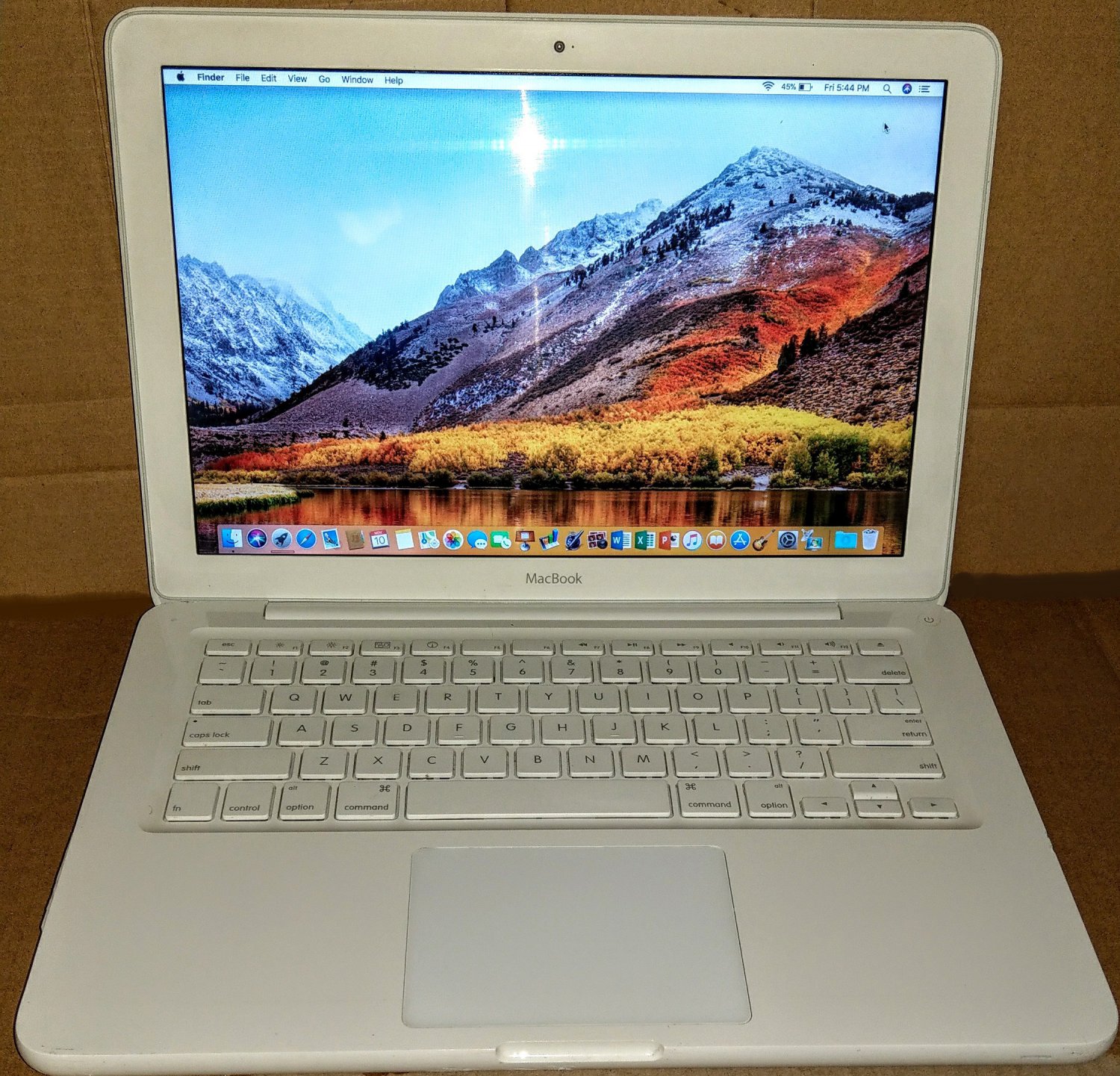 Macbook 13 White 2 26ghz 4gb 250gb Ilife 19 10 13 High Sierra