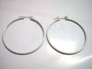 White huge huggie hoop earring 4cm / 4.5cm