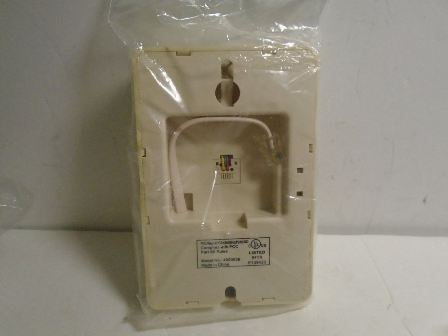 new - 4000038 wall mount DSL UVerse adapter noise Filter Phone Line cord plug