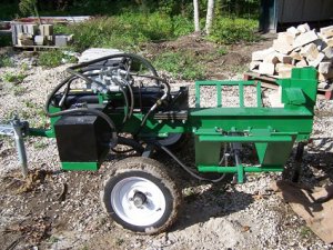 30 Ton Horizontal Log Splitter