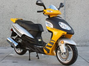 150cc 4 Stroke Scooter
