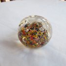 VINTAGE GLASS PAPERWEIGHT IN MILLIFLORA
