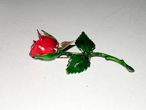 ROSE BROOCH