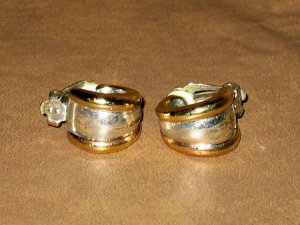 GOLD/SILVER PLATED CLIP ON  EAR RINGS