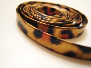 1 Meter ( 1 Yard ) of 6.5mm Leopard Line ( Gold Black Orange ) Flat Leather Like Cord