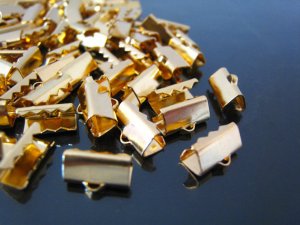 Finding - 20 pcs Gold Plated Smooth Finish Tone Clamp Fold Over End Crimps