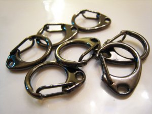 Finding - 2 pcs Gun metal (Mystic Black )Solid Lobster Claw Large Clasp Closure Toggle Buckle