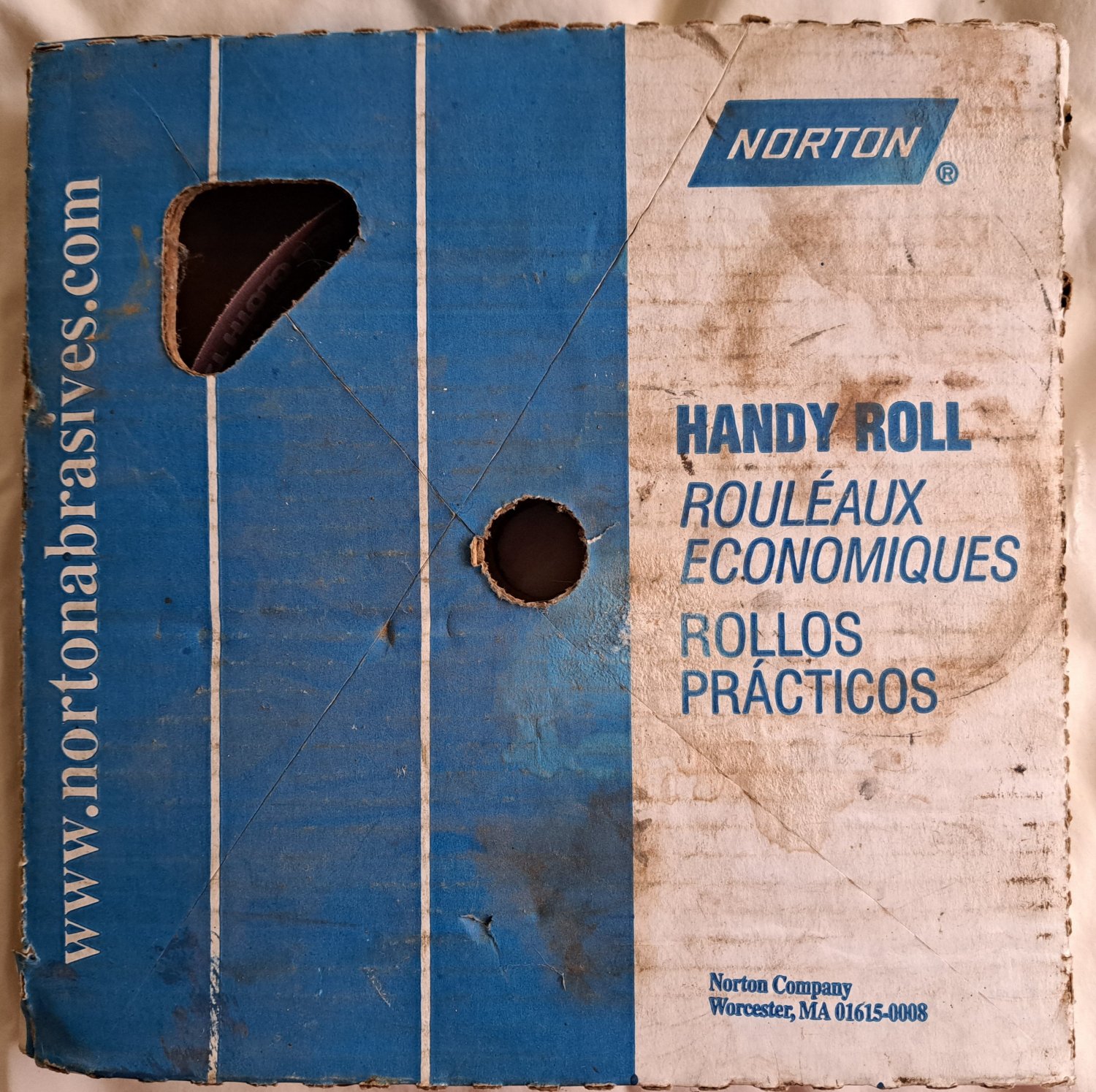 Norton K225 Metalite Abrasive Roll, Cloth Backing, Aluminum Oxide, 1" Width x 20