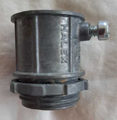 Halex Co. 12110B, 1", Die-Cast, Set Screw, EMT Conduit Connector, 1pc L123
