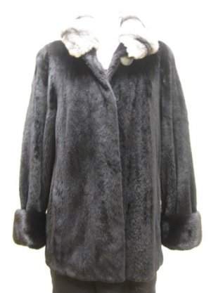LADIES BLACK SHEARED US MINK STROLLER WITH CHINCHILLA COLLAR - 56919 (SIZE 6)