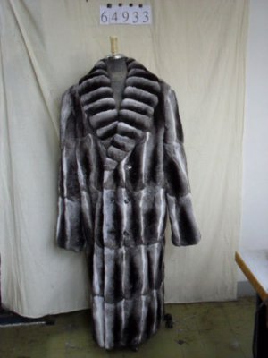 MENS NATURAL CHINCHILLA SOS LONG COAT - 64933(o)running size in S - M - L - XL